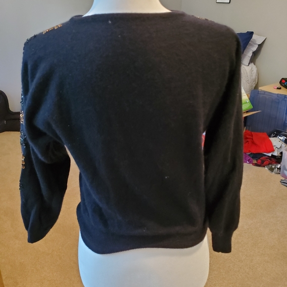 Gorgeous VINTAGE 80S Black Sequined Sweater Size 6 Gold Silver Sequins - Picture 6 of 6